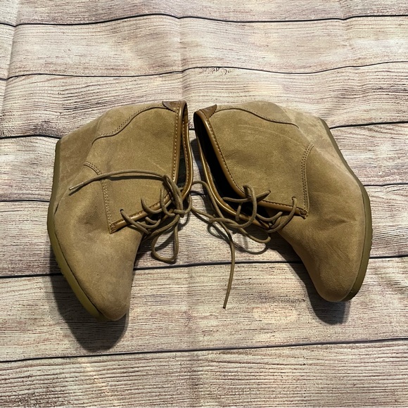 Brown Faux Suede Heeled Lace Up Booties, Size 8 - Picture 2 of 7